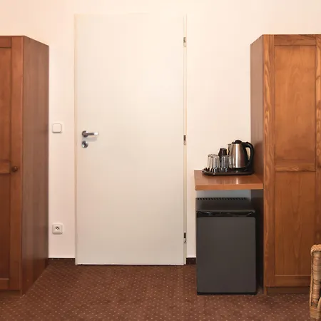 Karlin Hotell